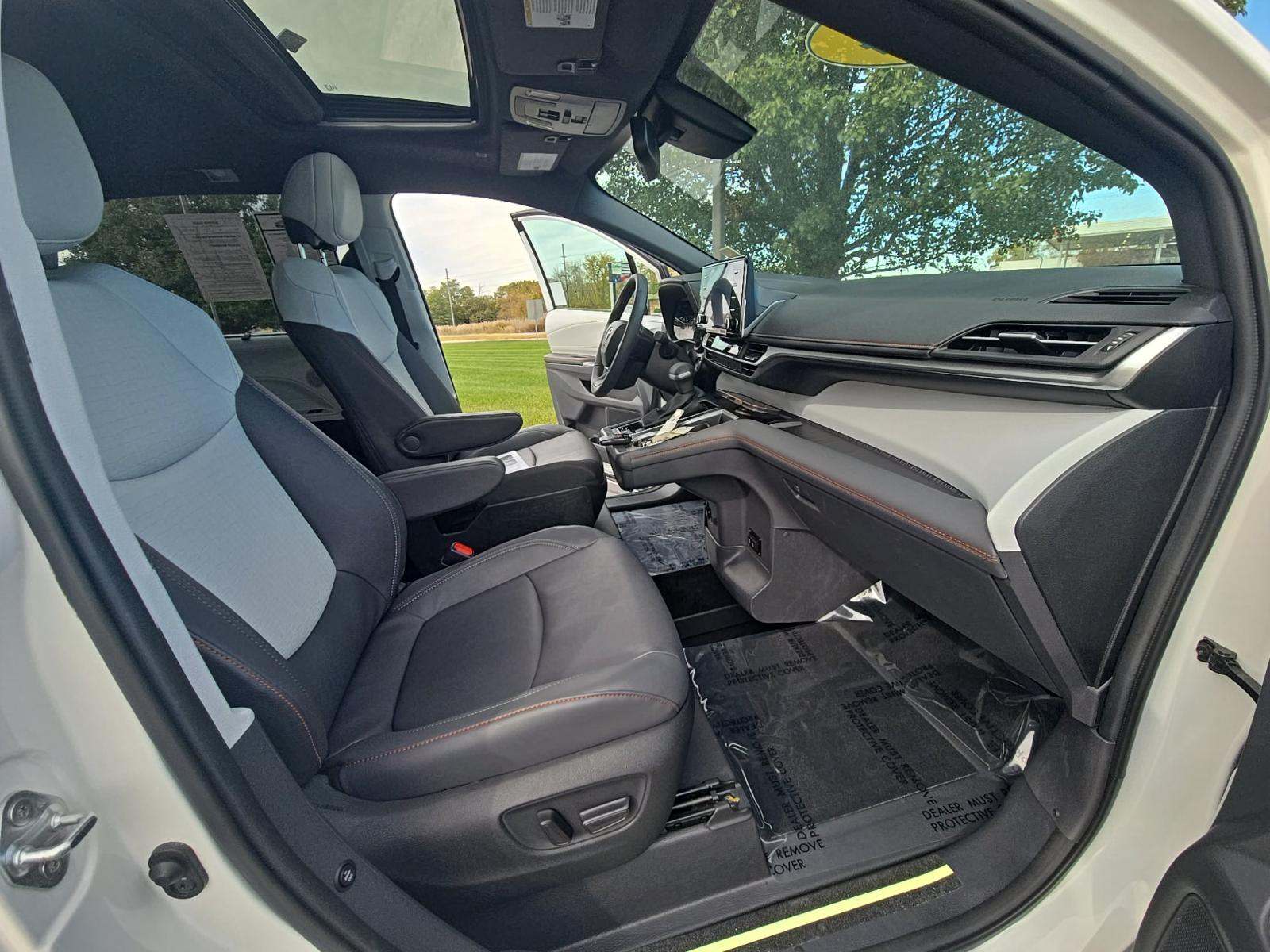 2024 Toyota Sienna XSE AWD