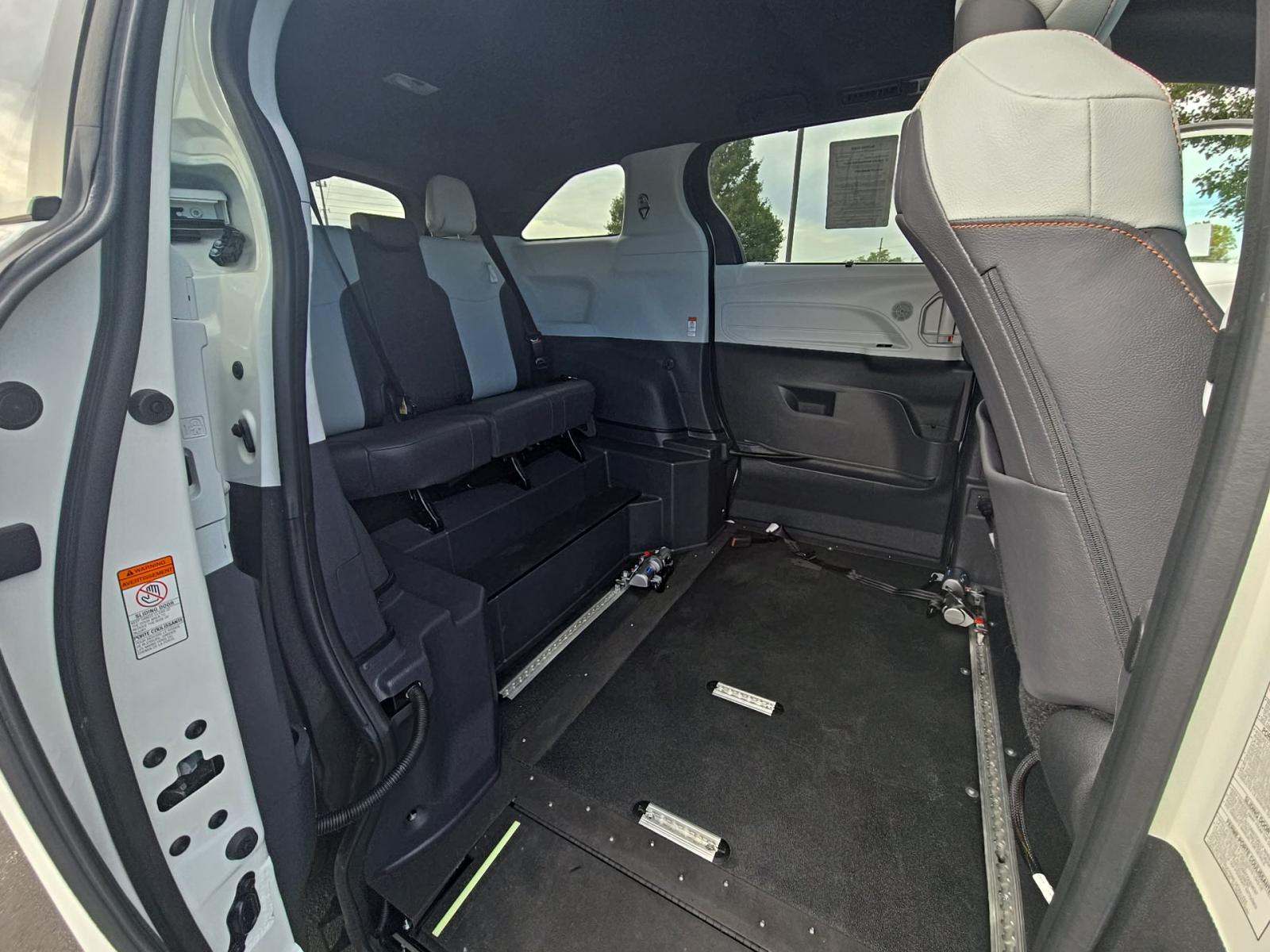 2024 Toyota Sienna XSE AWD