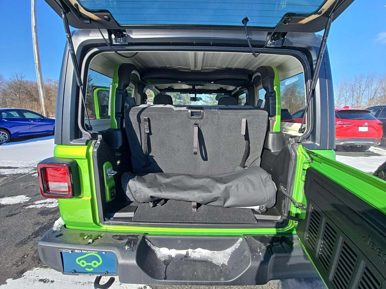 Jeep Wrangler 2 Door Sport снимка Jeep Wrangler 2 Door Sport