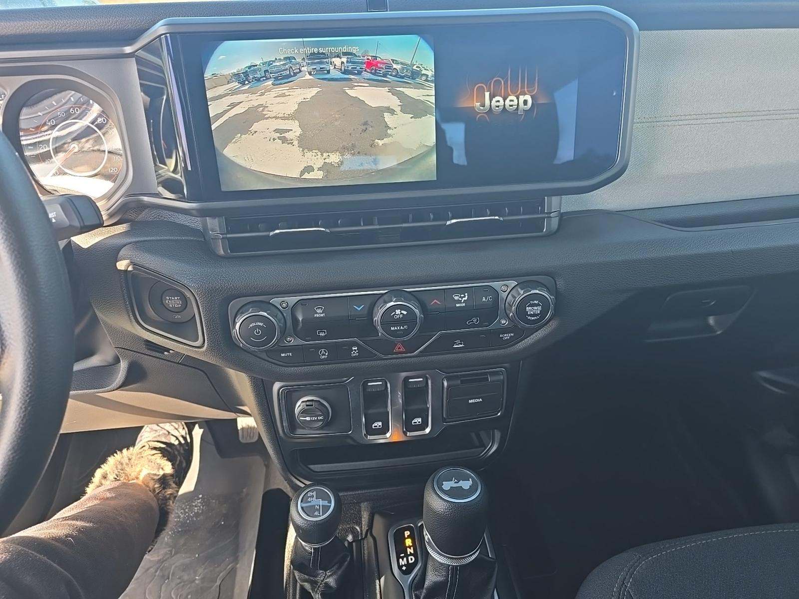 Jeep Wrangler 2 Door Sport снимка Jeep Wrangler 2 Door Sport