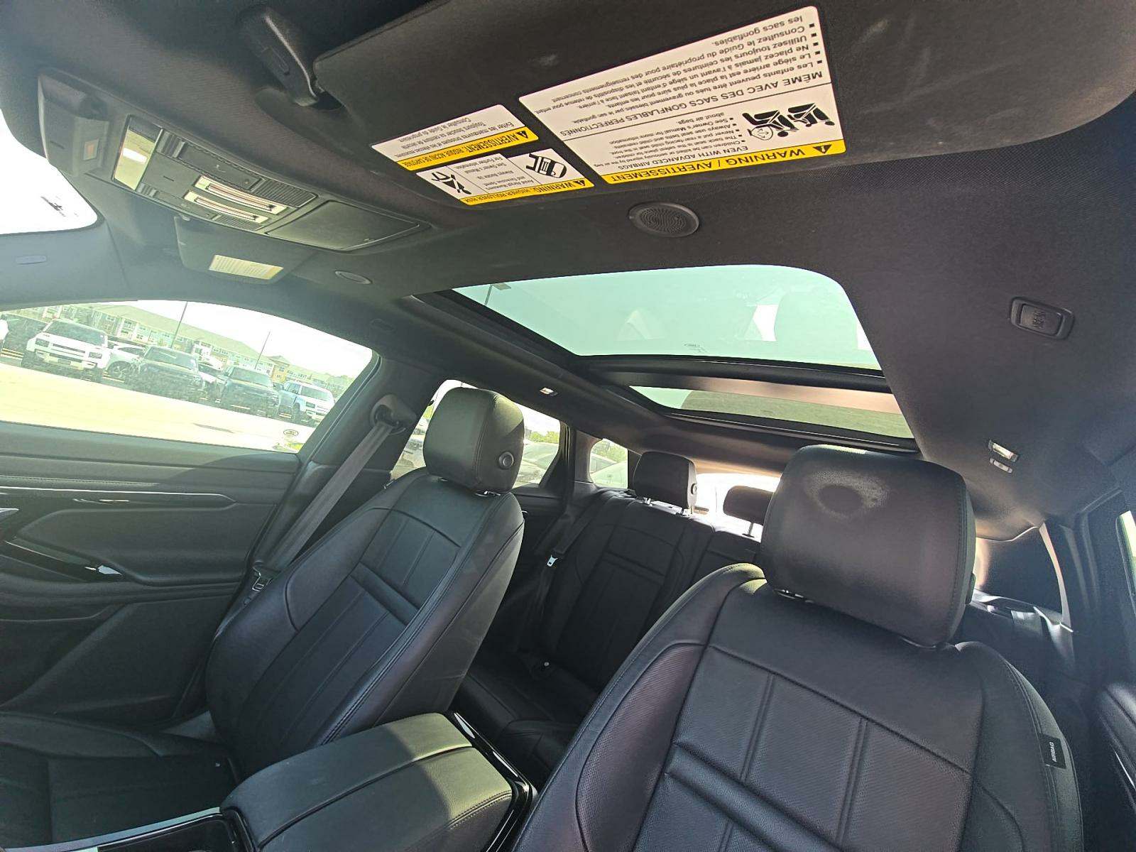 2022 Land Rover Range Rover Evoque R-Dynamic SE AWD