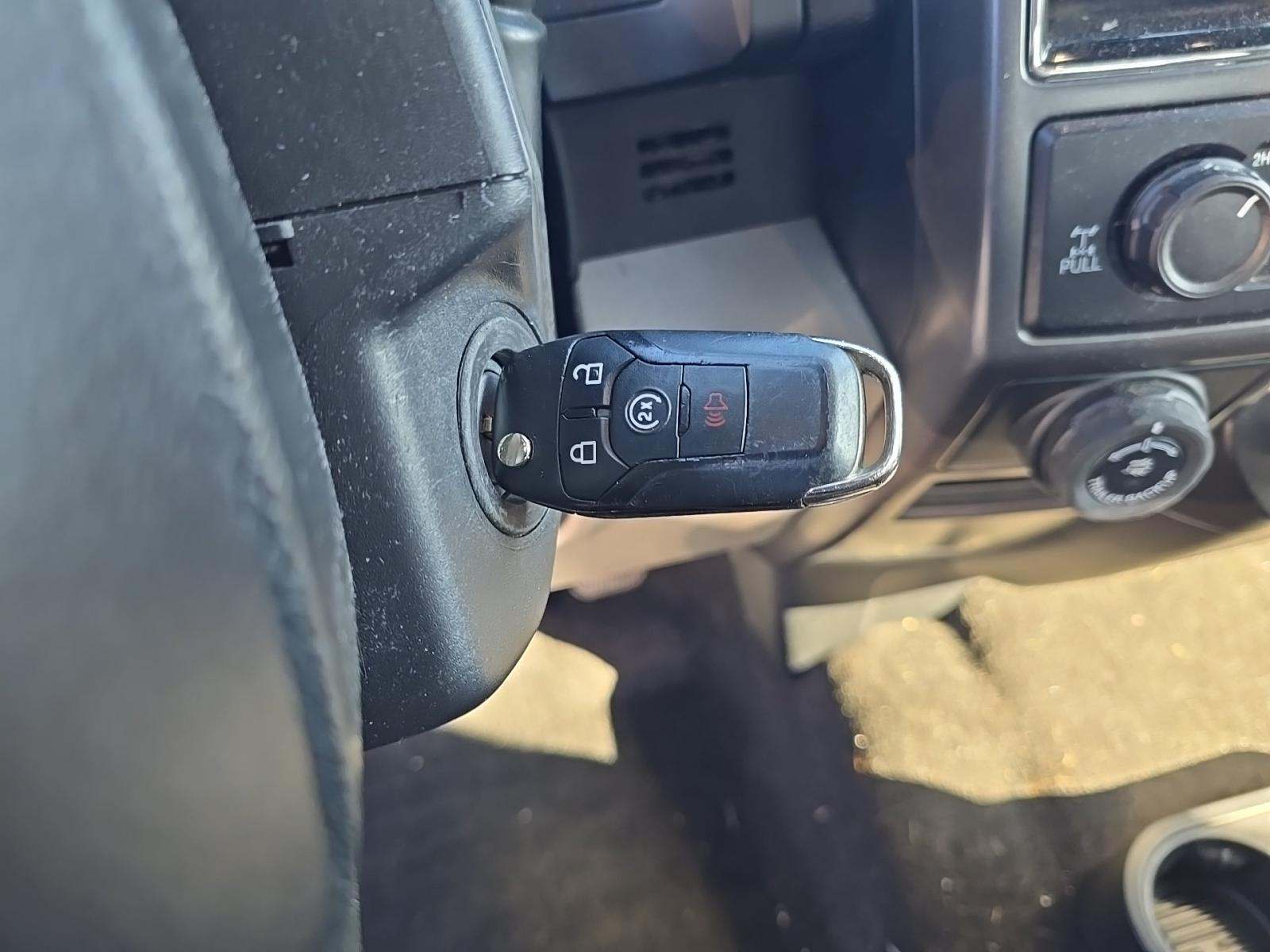FORD F-150 - 8