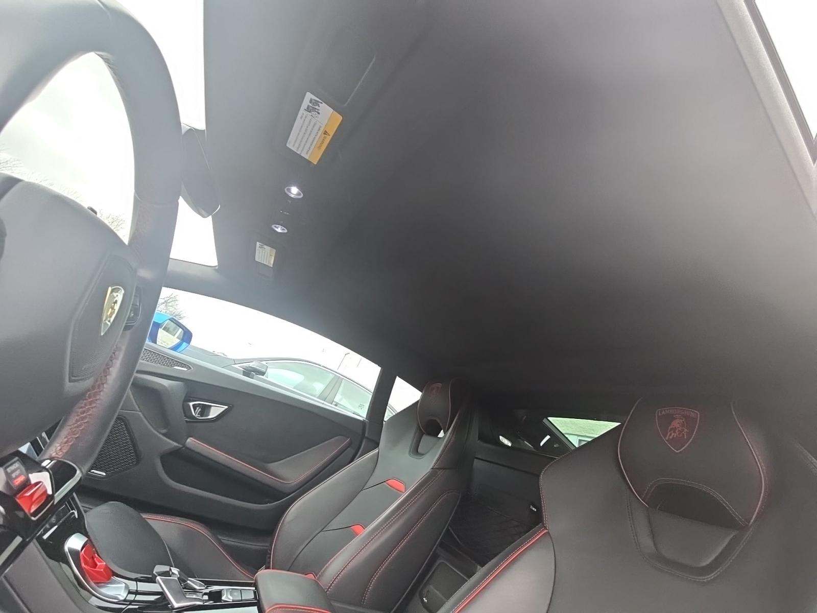 2020 Lamborghini Huracan EVO AWD