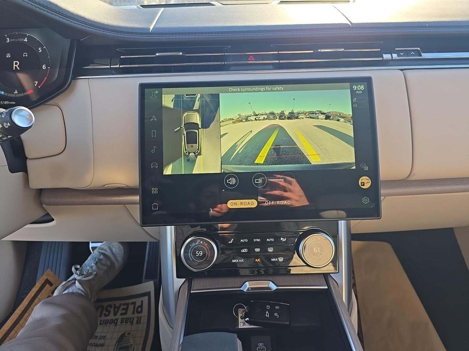 2023 Land Rover Range Rover SE AWD