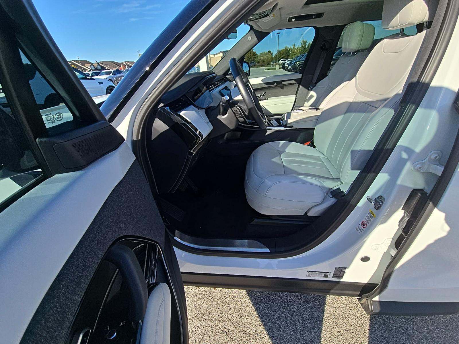 2024 Land Rover Range Rover Sport SE AWD