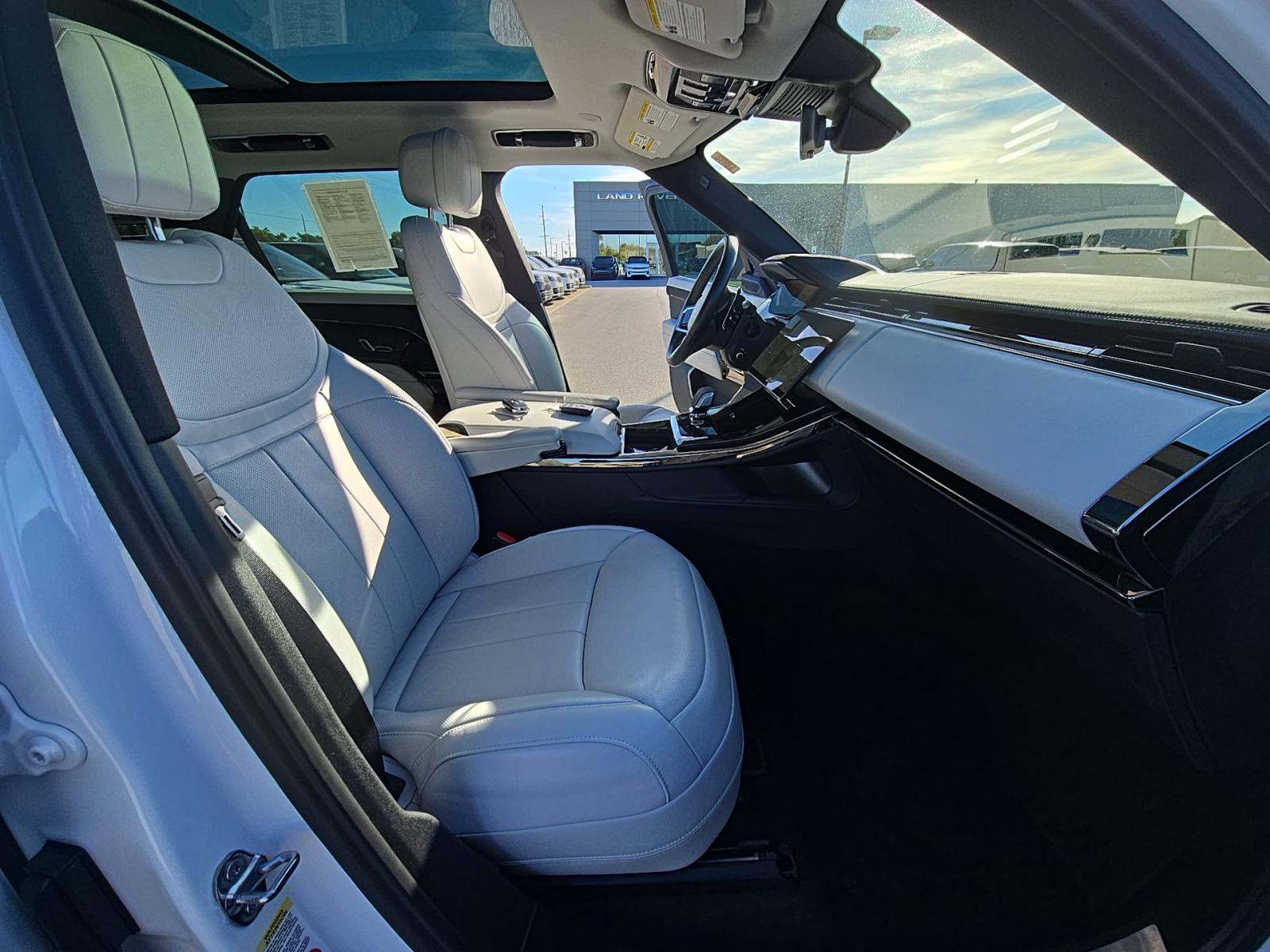 2024 Land Rover Range Rover Sport SE AWD