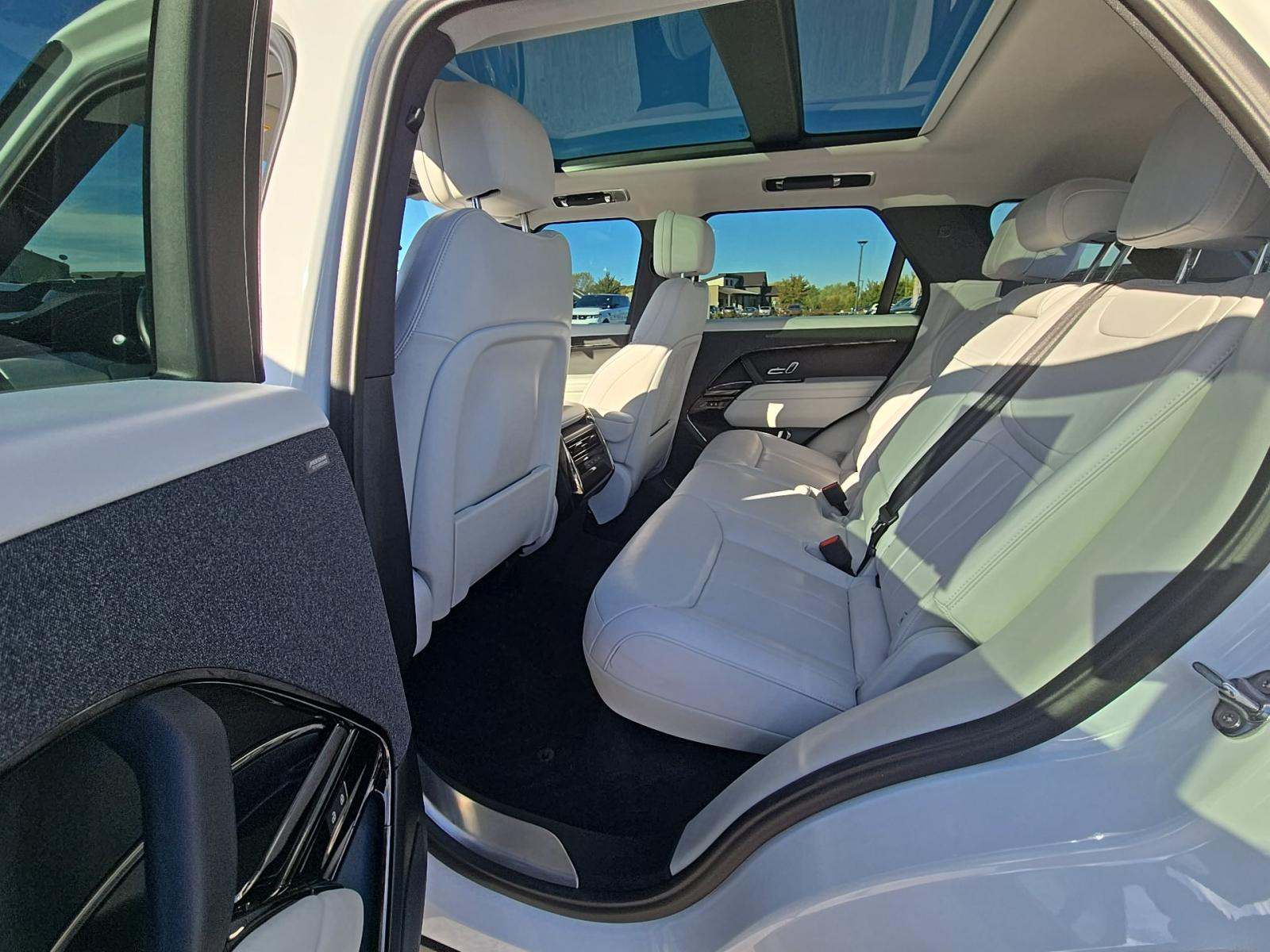 2024 Land Rover Range Rover Sport SE AWD