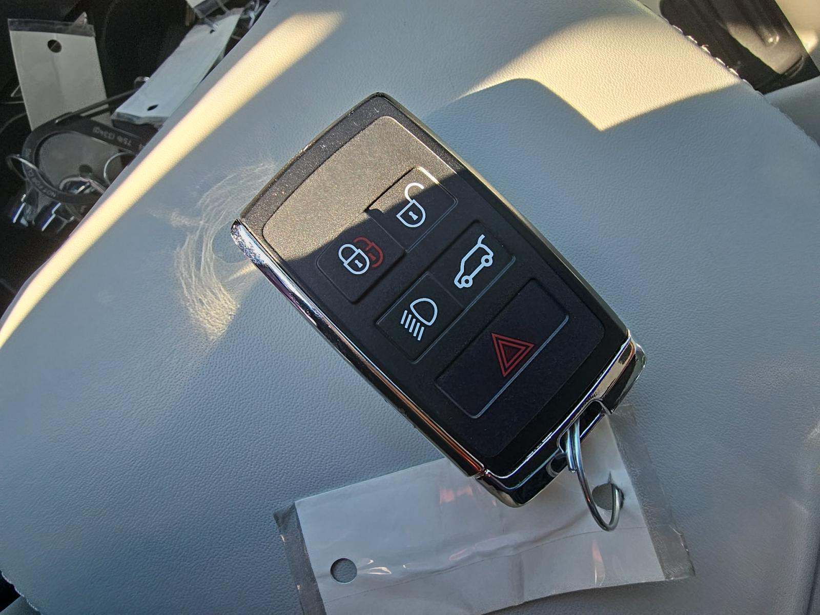 2024 Land Rover Range Rover Sport SE AWD