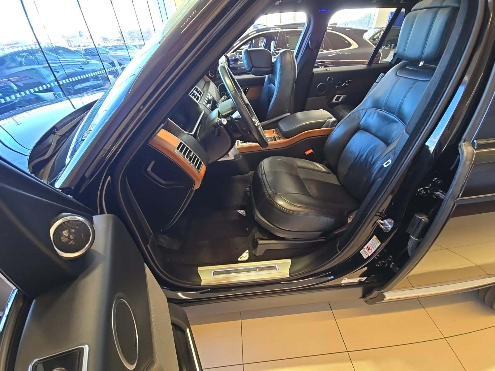 2022 Land Rover Range Rover Autobiography AWD