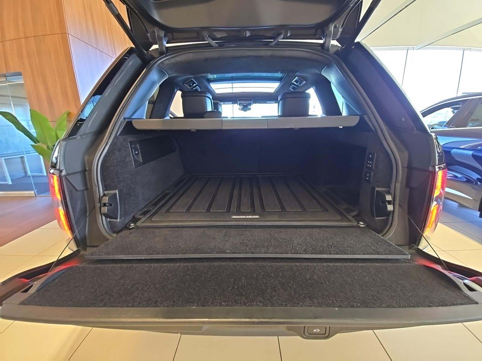 2022 Land Rover Range Rover Autobiography AWD