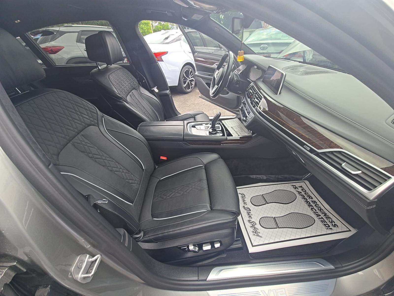 2021 BMW 7 Series M760i xDrive AWD