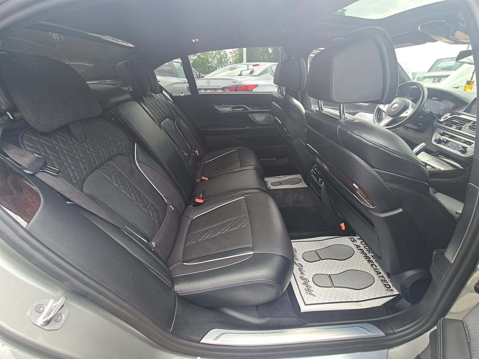 2021 BMW 7 Series M760i xDrive AWD
