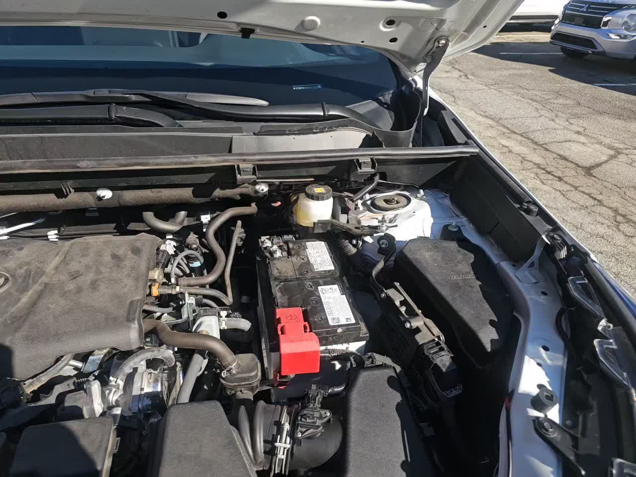 2025 Toyota RAV4 XLE FWD