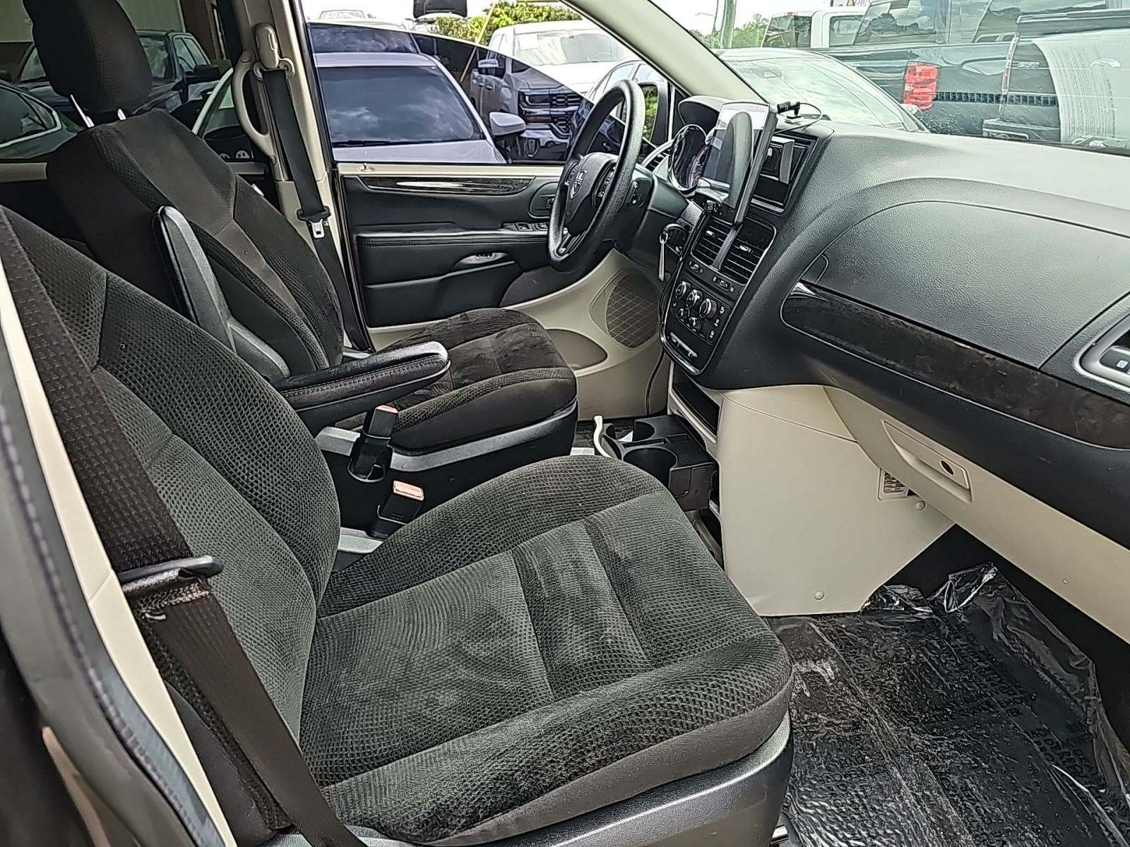 2019 Dodge Grand Caravan SE FWD