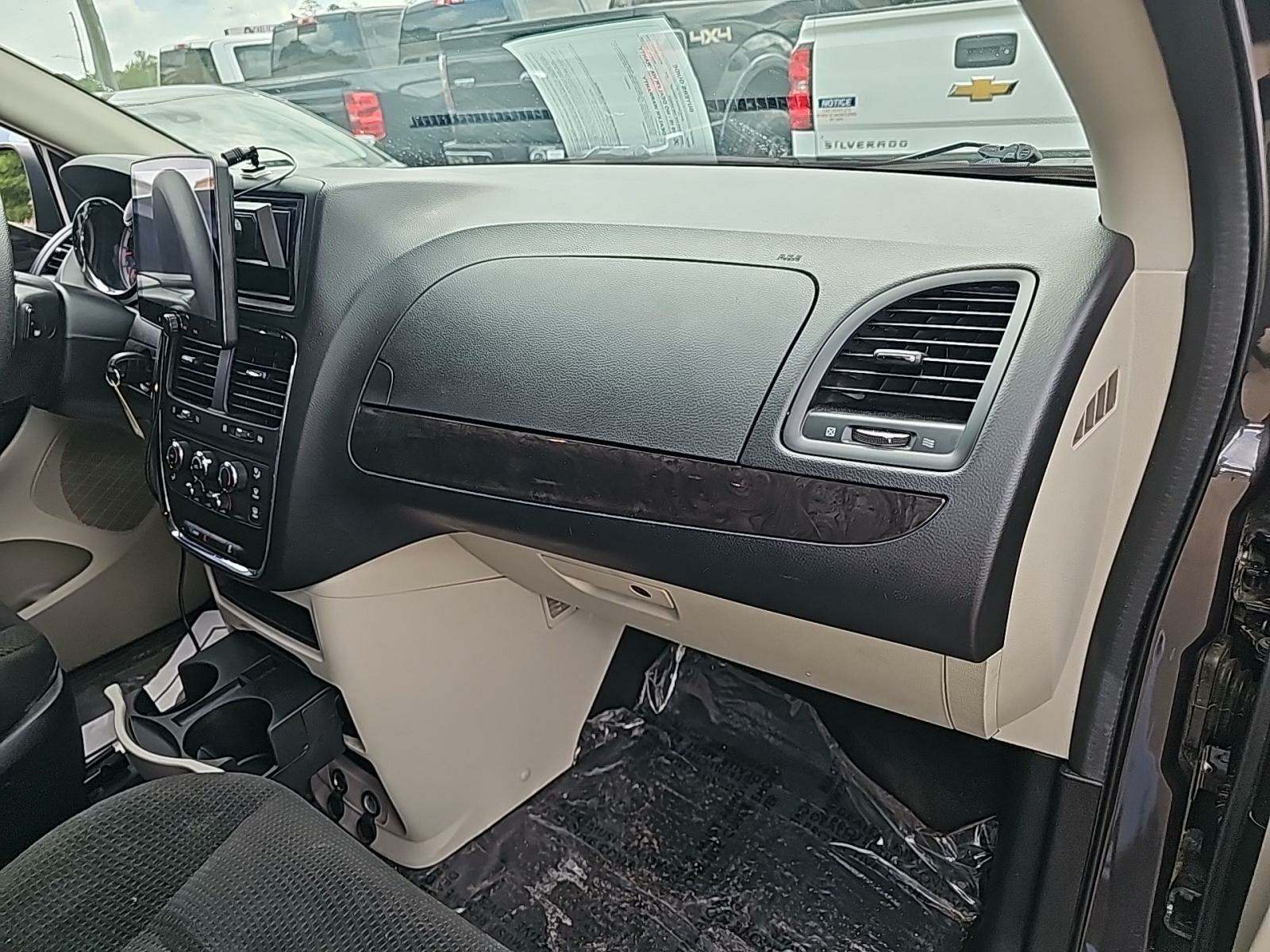 2019 Dodge Grand Caravan SE FWD