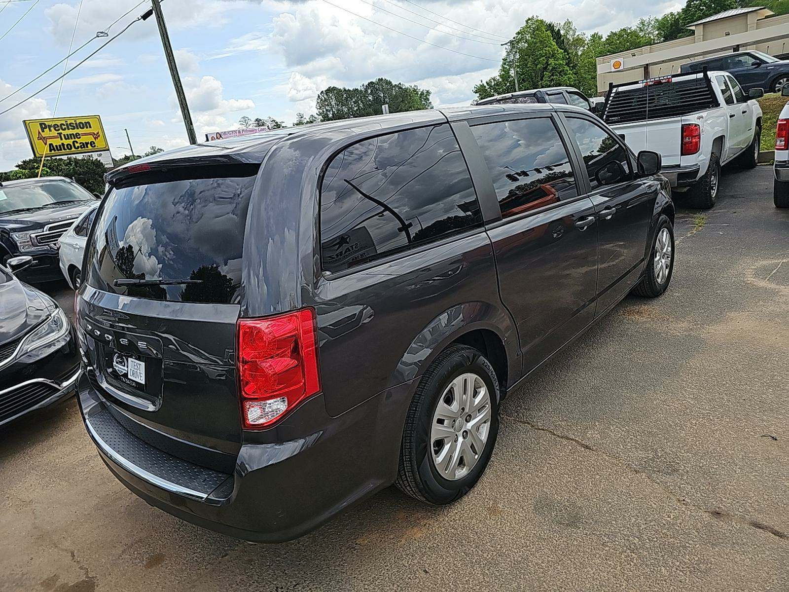 2019 Dodge Grand Caravan SE FWD