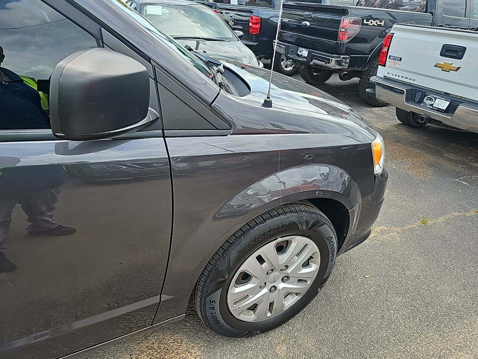 2019 Dodge Grand Caravan SE FWD