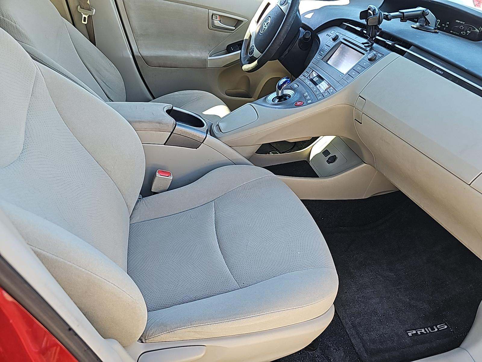 2014 Toyota Prius Two FWD