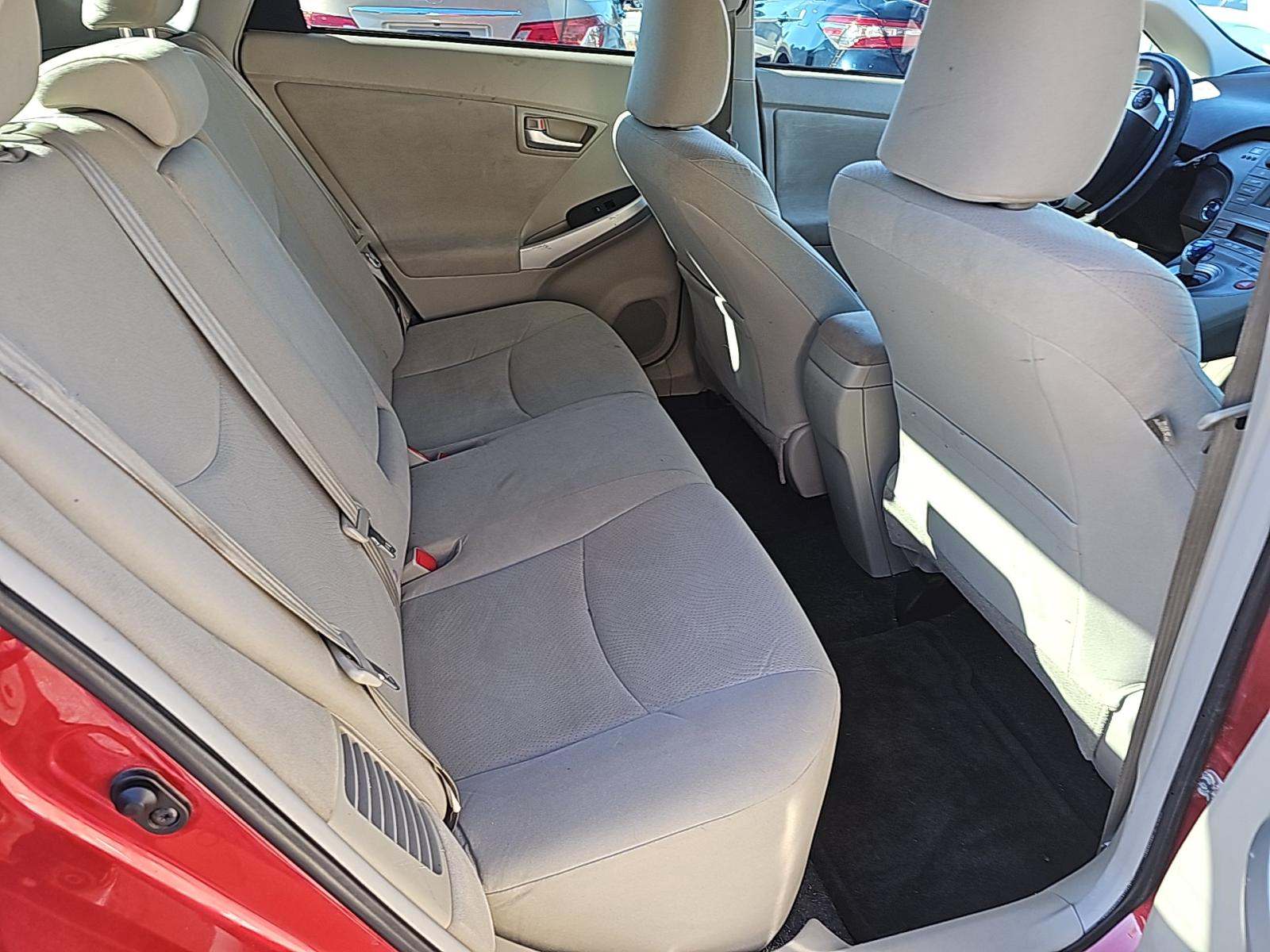 2014 Toyota Prius Two FWD