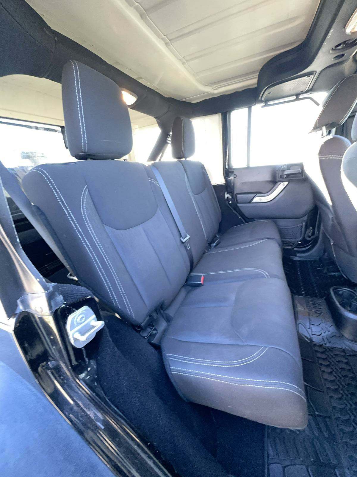 2015 Jeep Wrangler Rubicon AWD