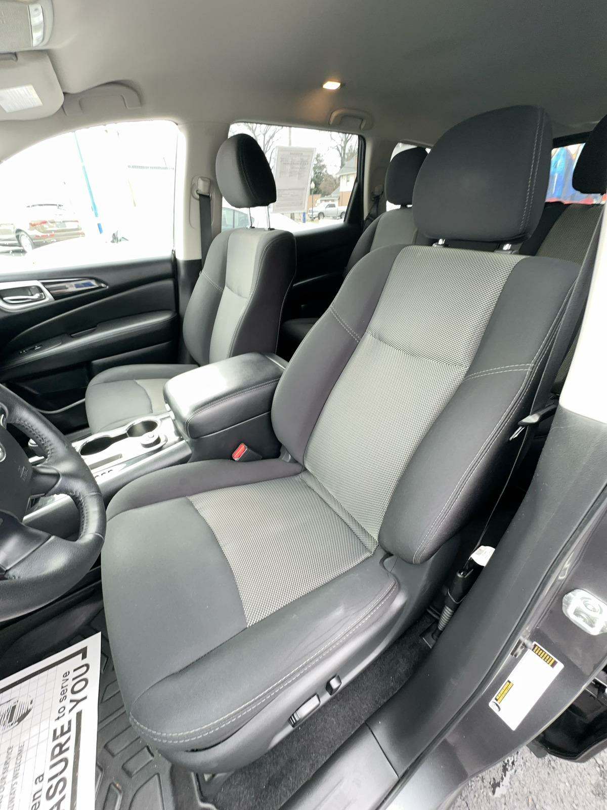 2019 Nissan Pathfinder SV AWD