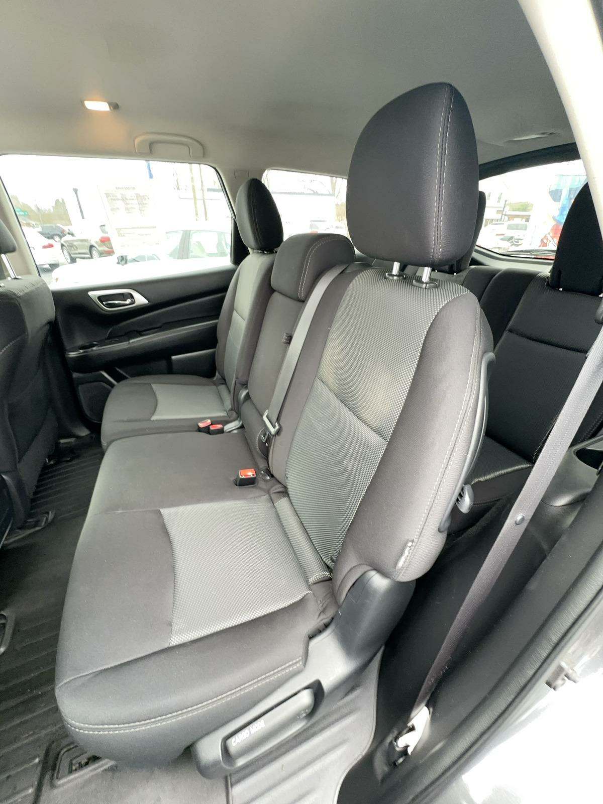 2019 Nissan Pathfinder SV AWD