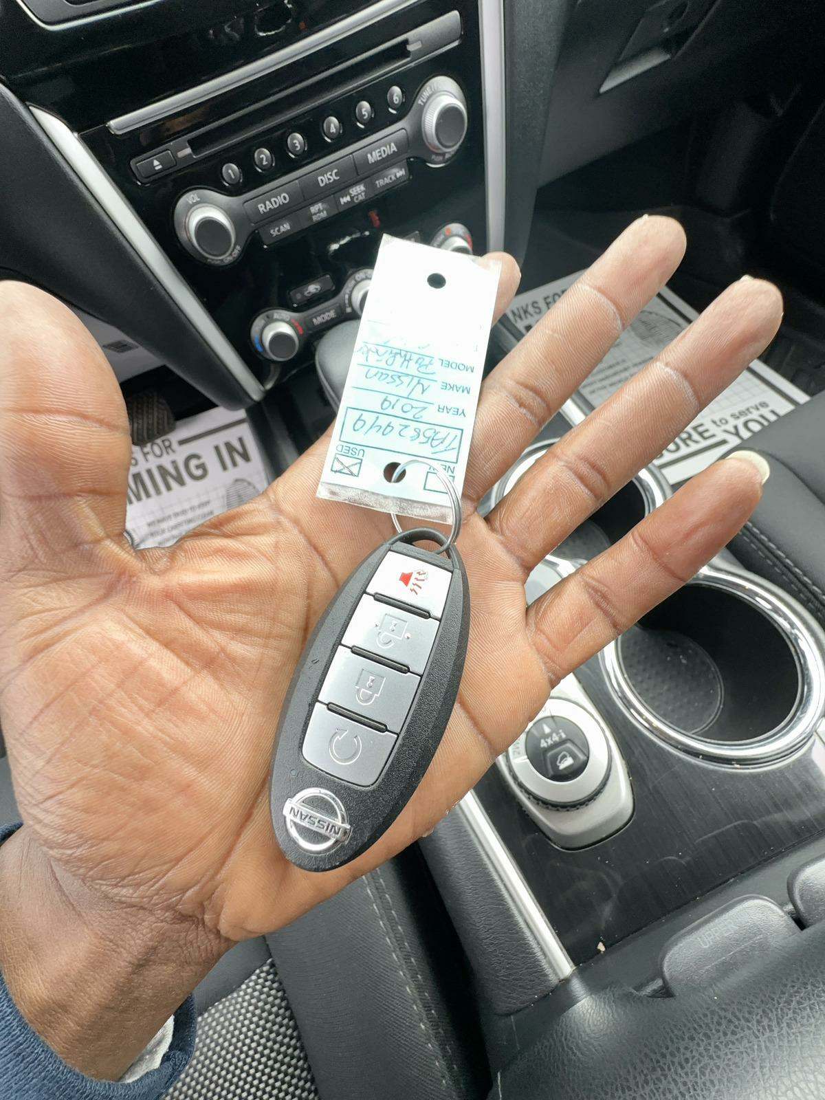 2019 Nissan Pathfinder SV AWD