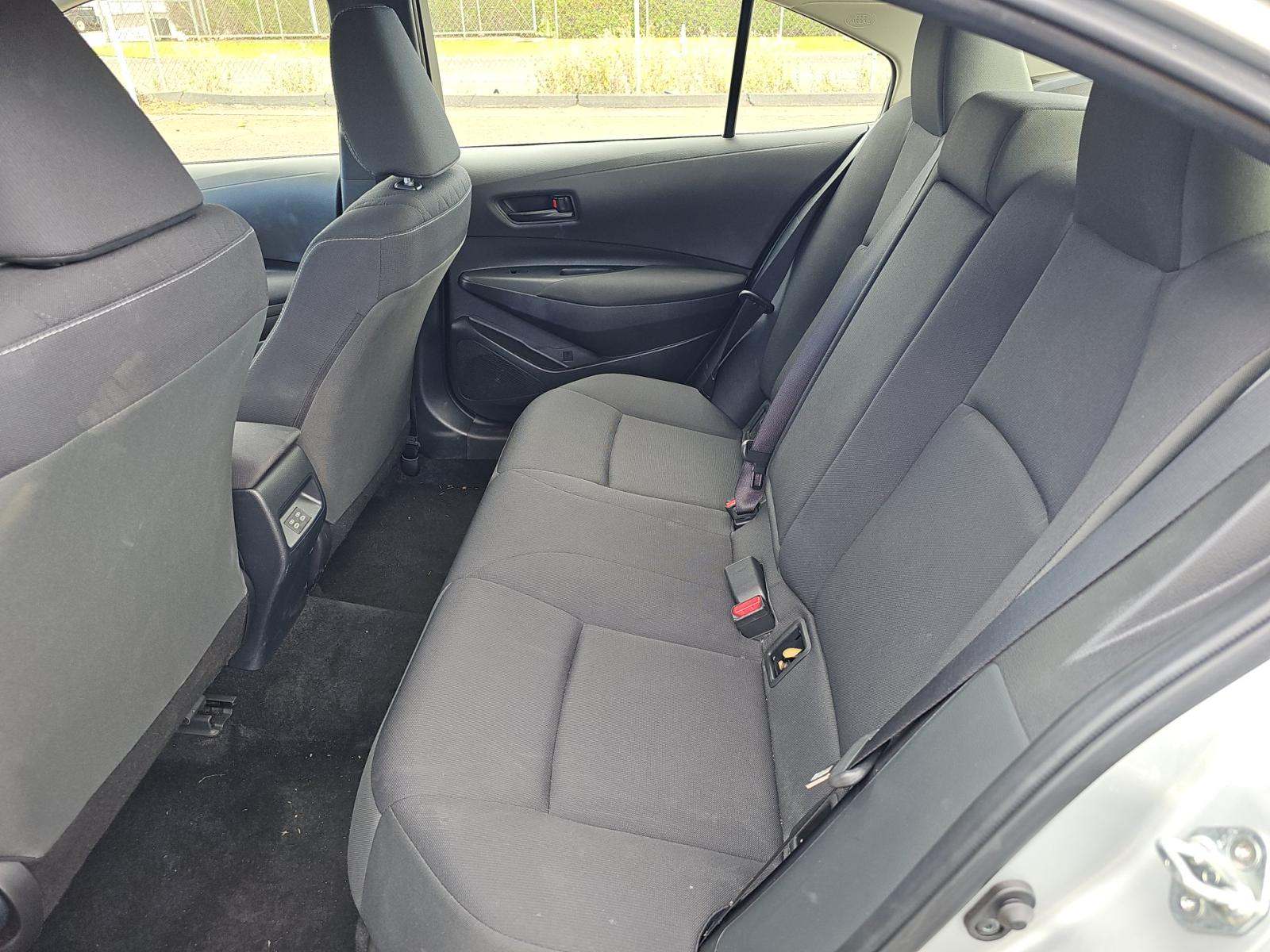 2025 Toyota Corolla LE FWD