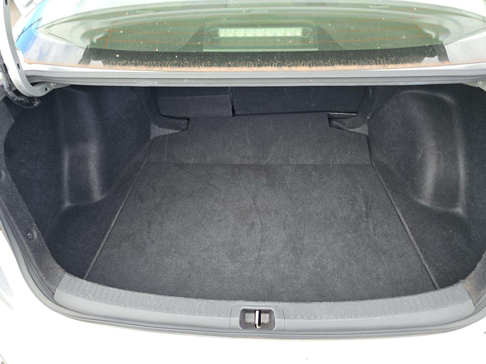 2025 Toyota Corolla LE FWD