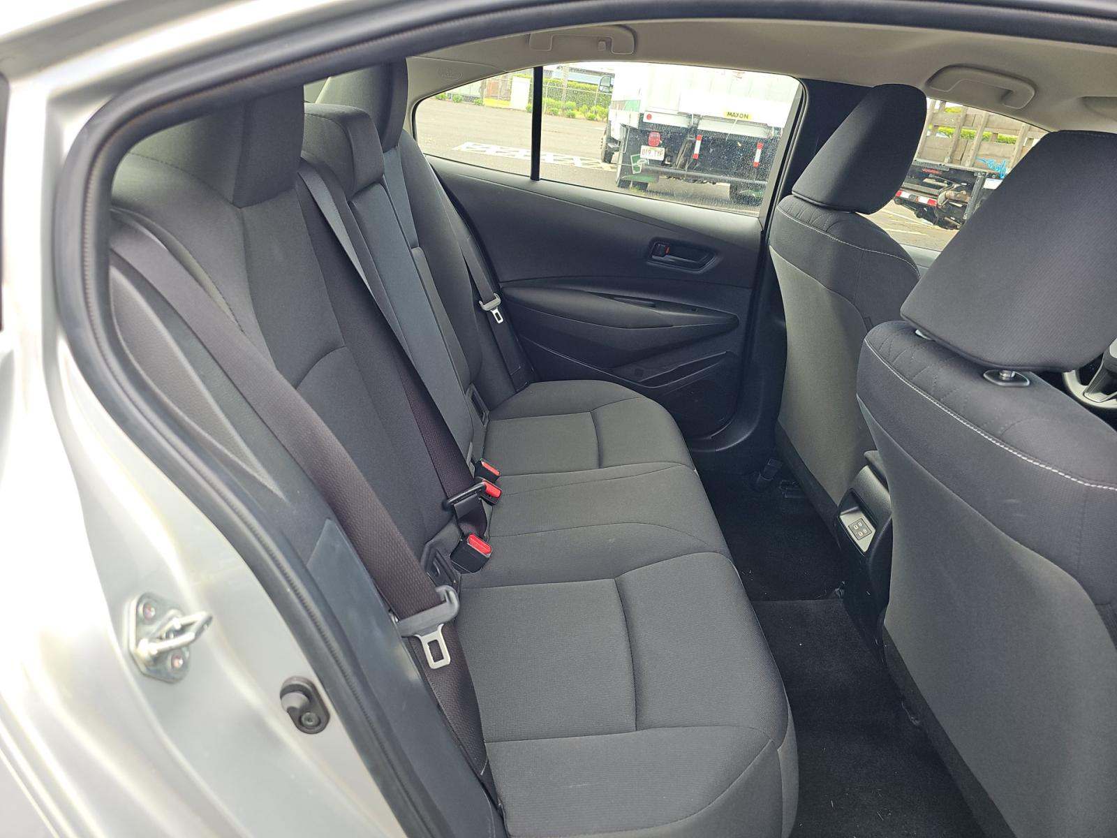 2025 Toyota Corolla LE FWD