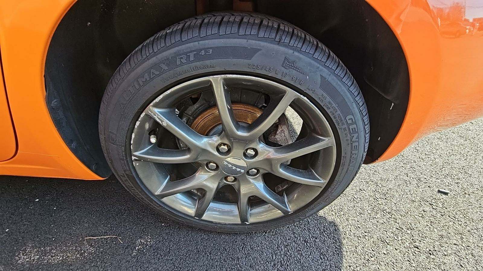 2013 Dodge Dart SXT FWD