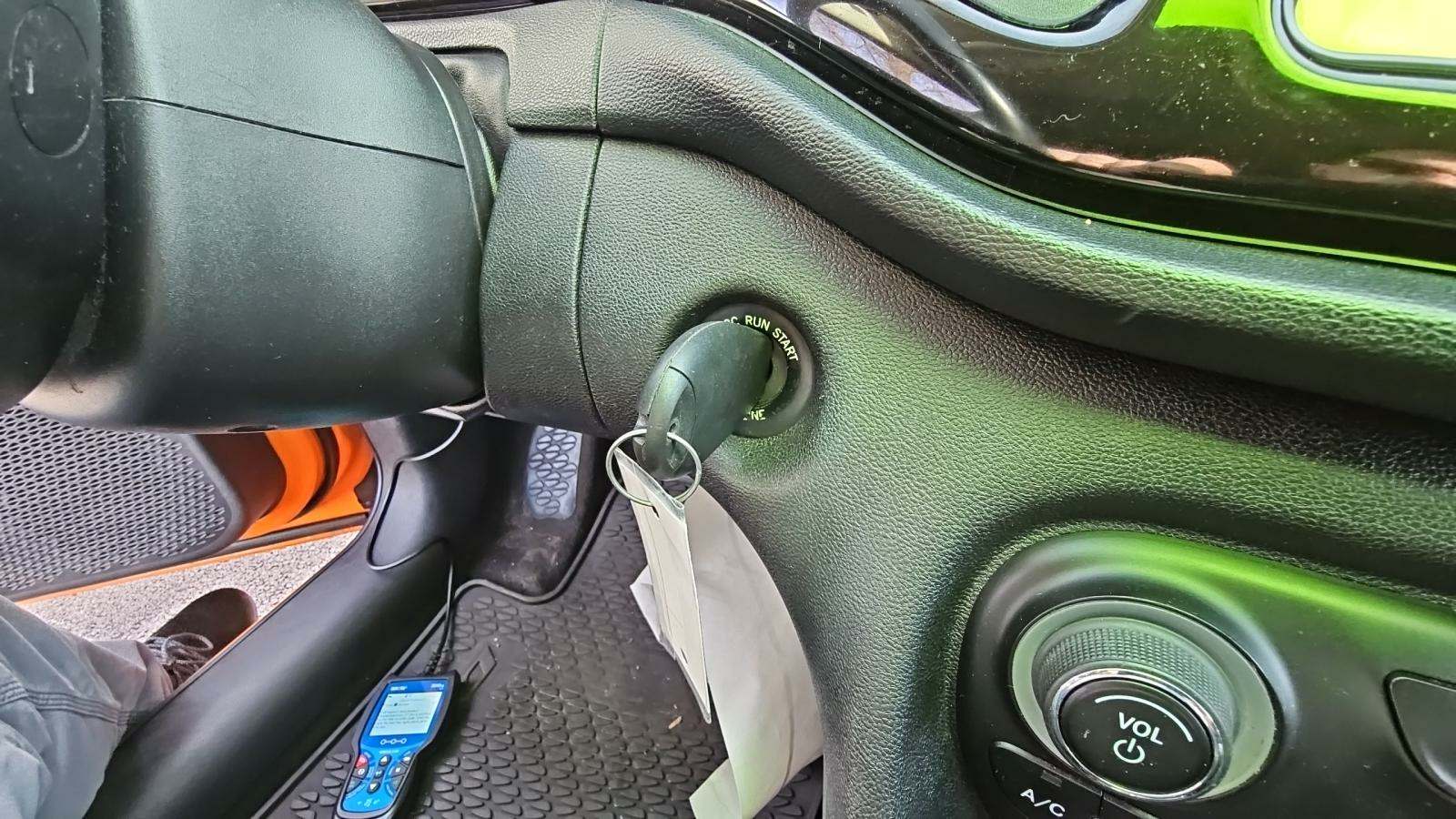 2013 Dodge Dart SXT FWD