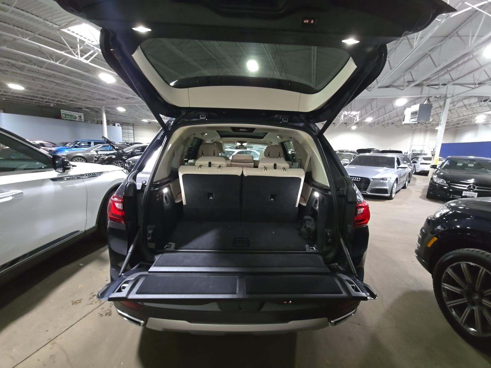 2020 BMW X7 xDrive40i AWD