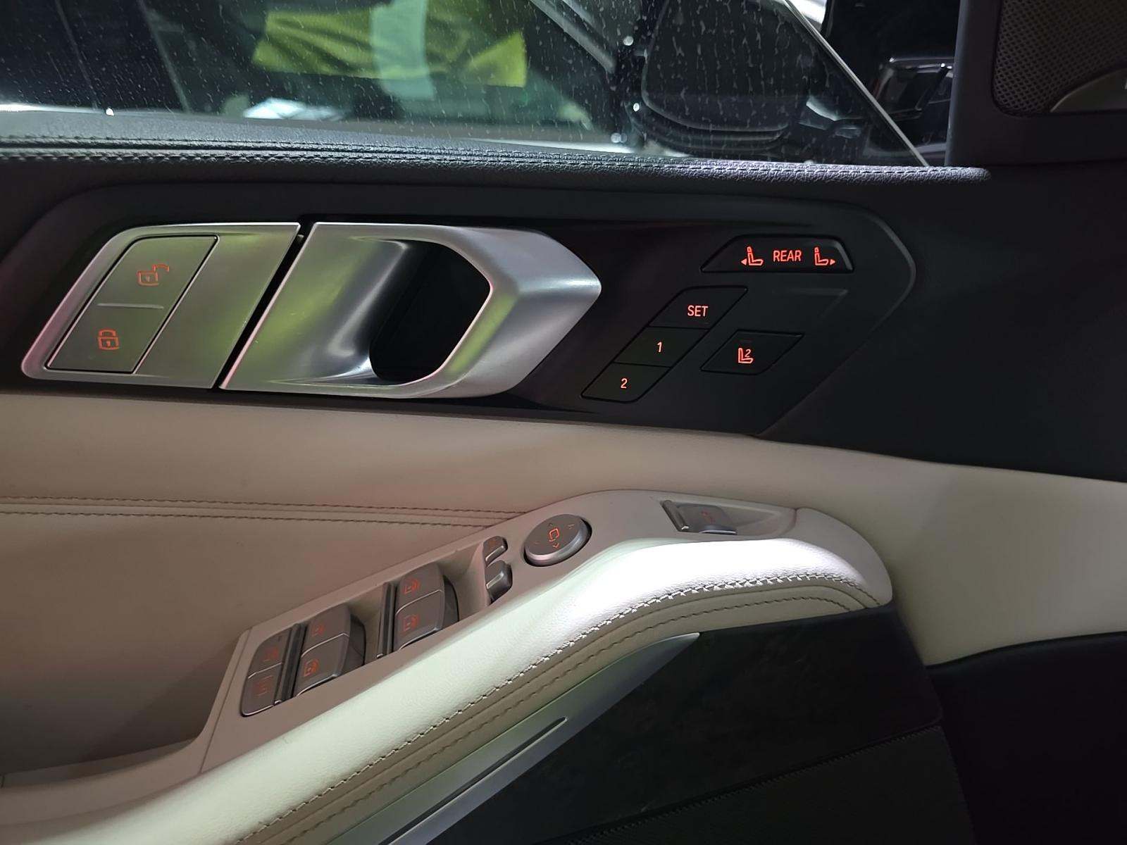 2020 BMW X7 xDrive40i AWD