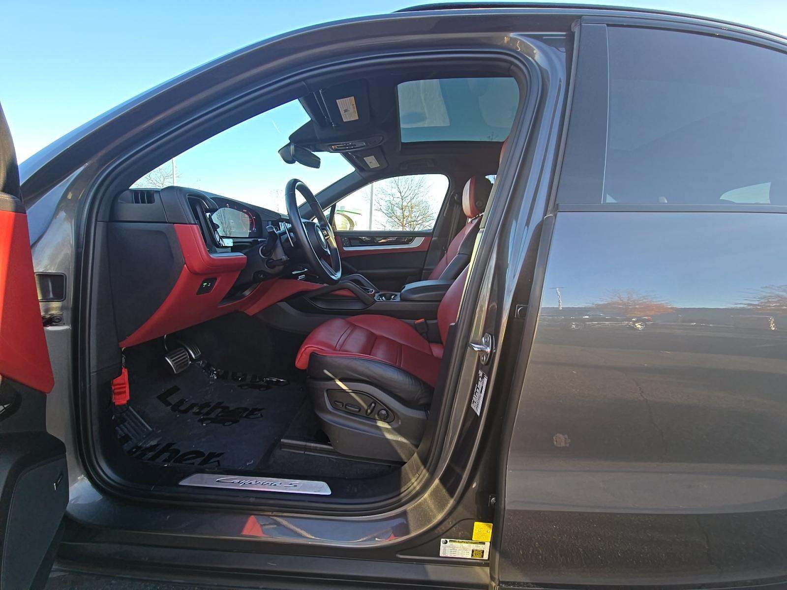 2024 Porsche Cayenne S AWD