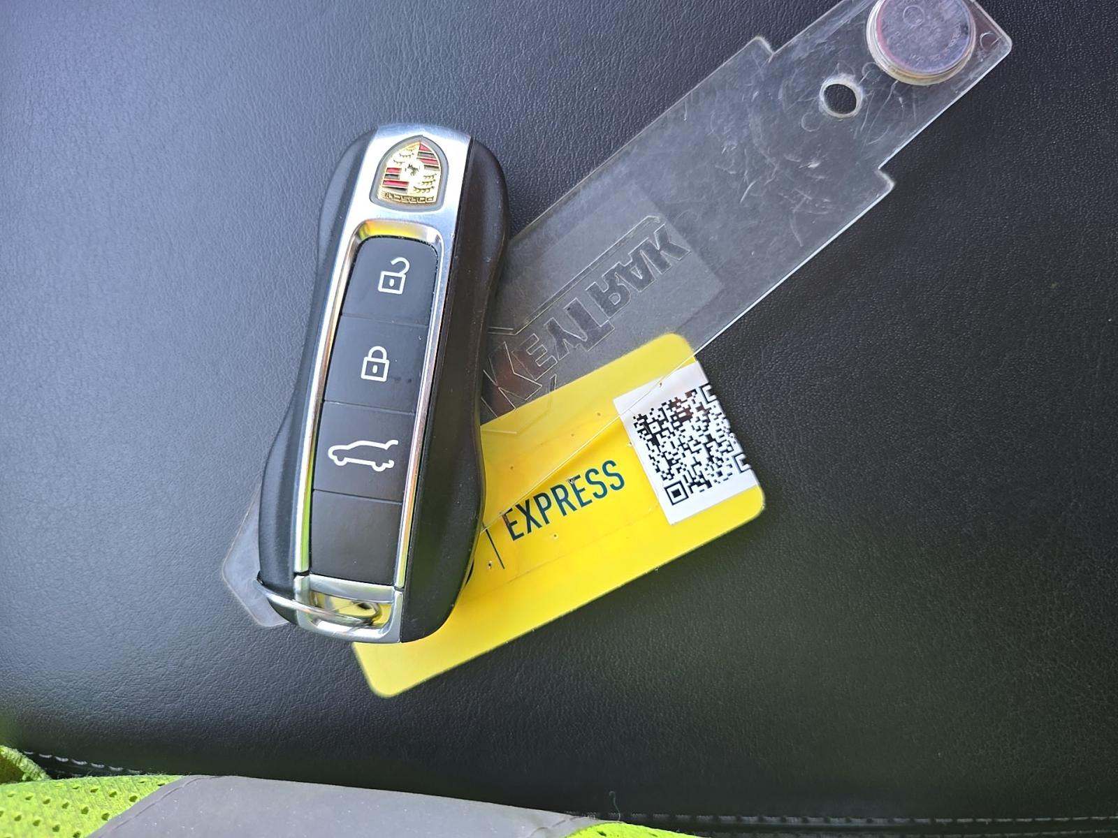 2024 Porsche Cayenne S AWD