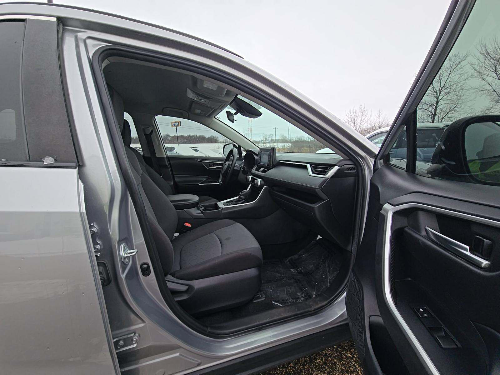 2021 Toyota RAV4 XLE AWD