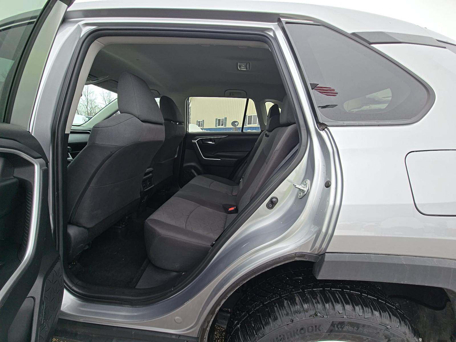 2021 Toyota RAV4 XLE AWD