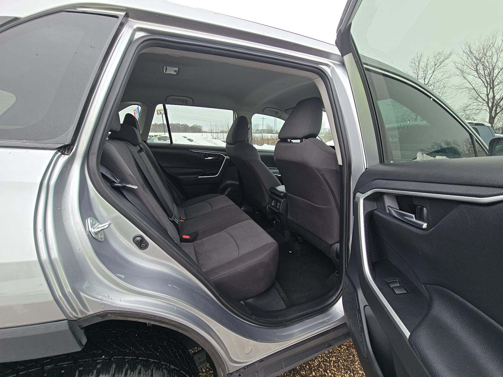 2021 Toyota RAV4 XLE AWD