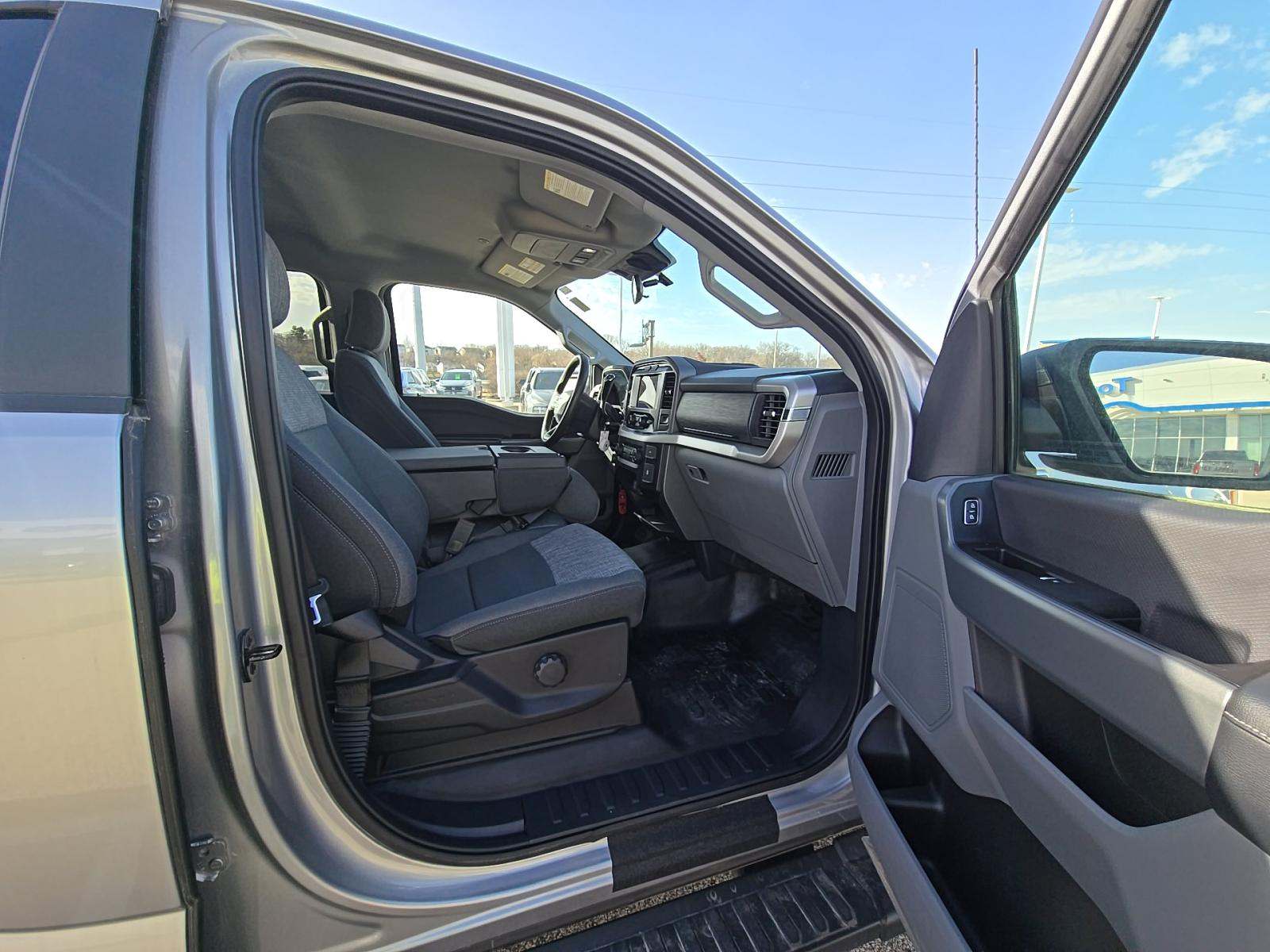 2022 Ford F-150 XLT AWD