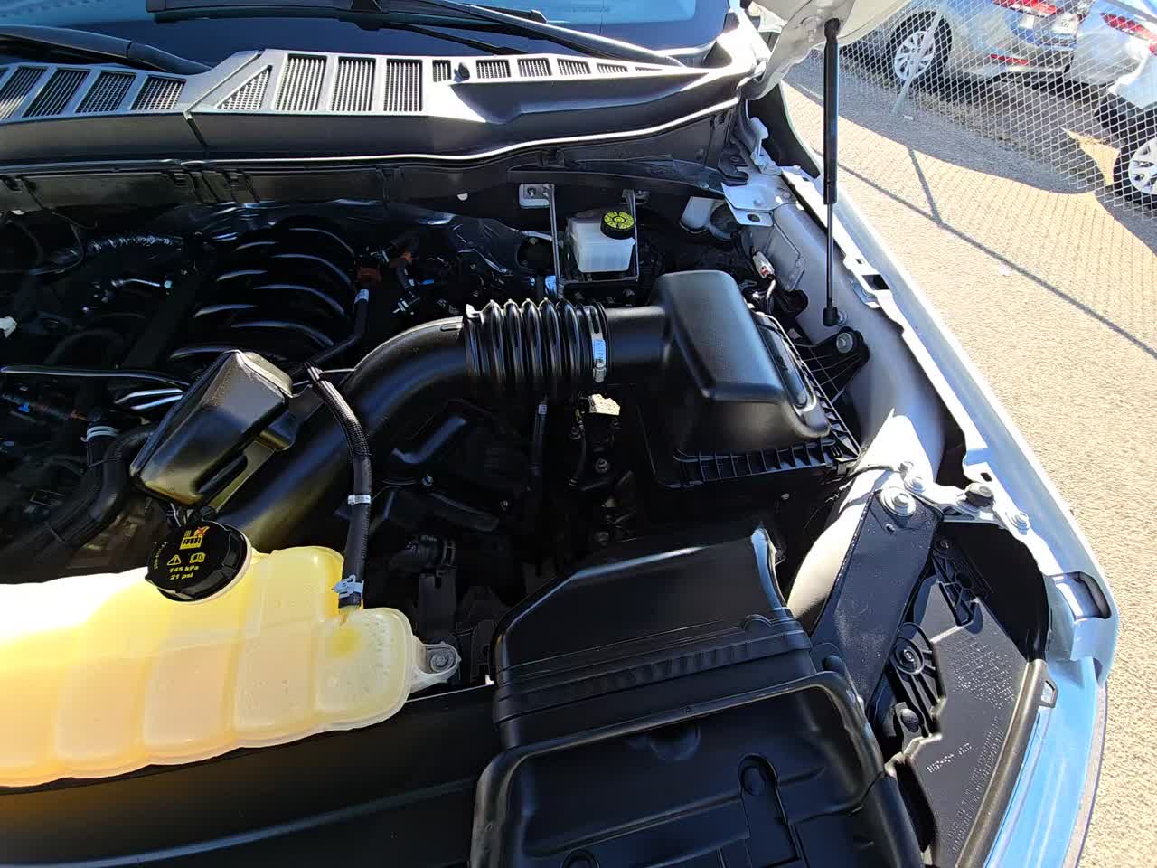 2023 Ford F-150 Lariat AWD