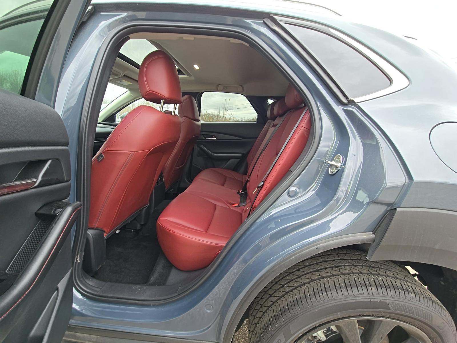 2025 MAZDA CX-30 2.5 S Carbon Edition AWD