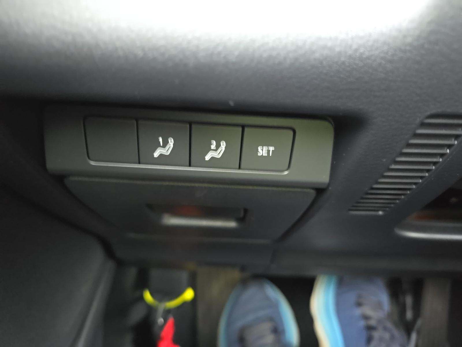 2025 MAZDA CX-30 2.5 S Carbon Edition AWD