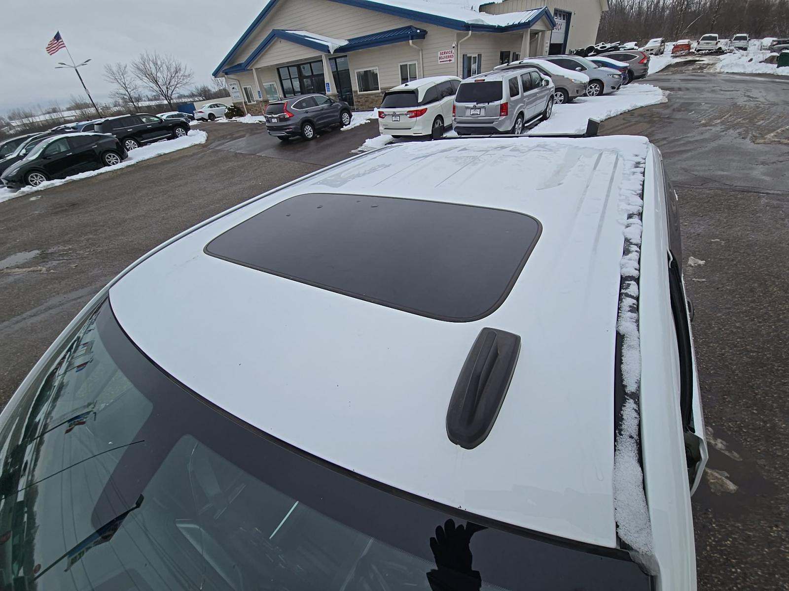 CHEVROLET SILVERADO - 8