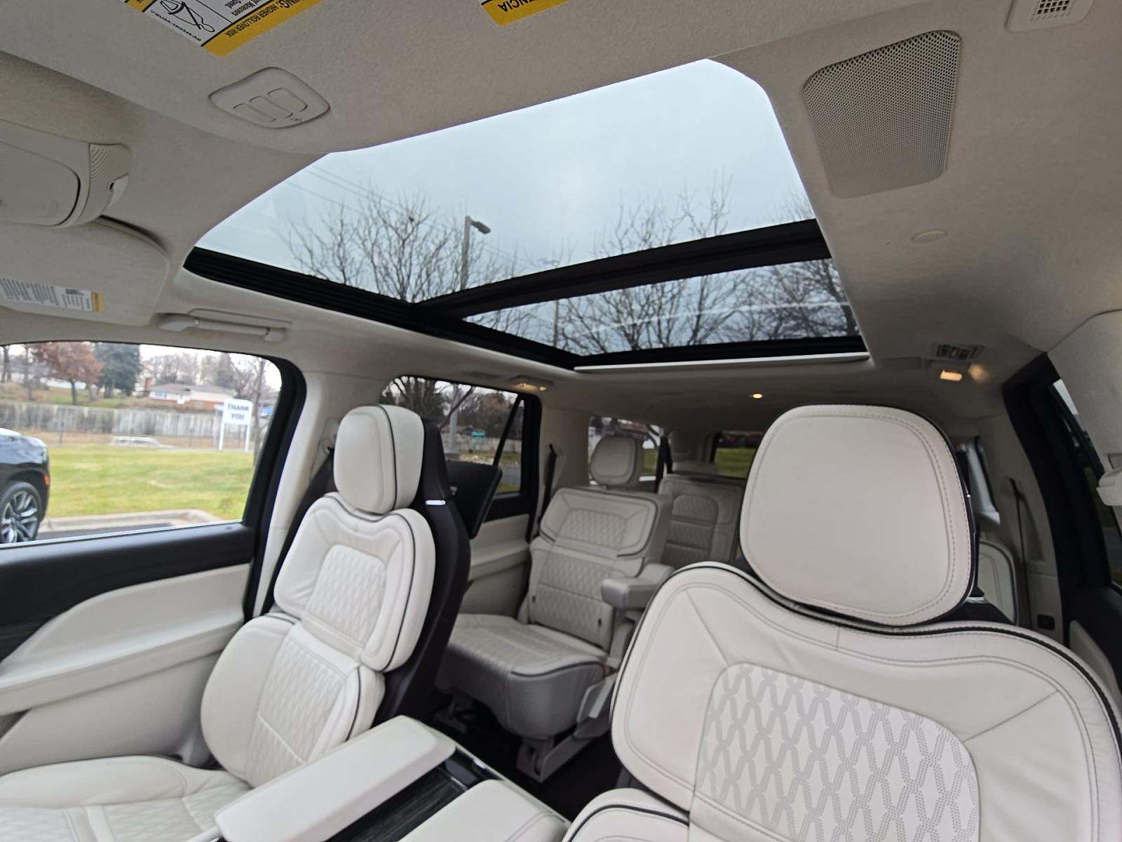 2023 Lincoln Navigator L Black Label AWD