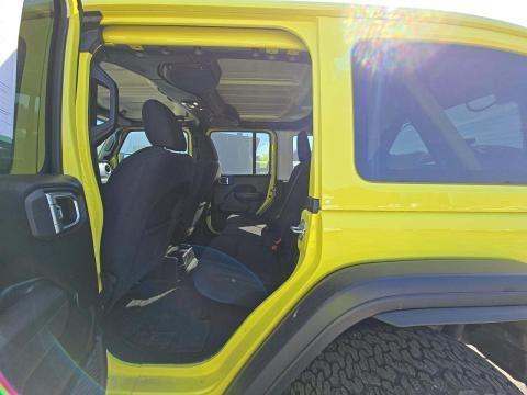 JEEP UNLIMITED HIGH TIDE EDITION - 9