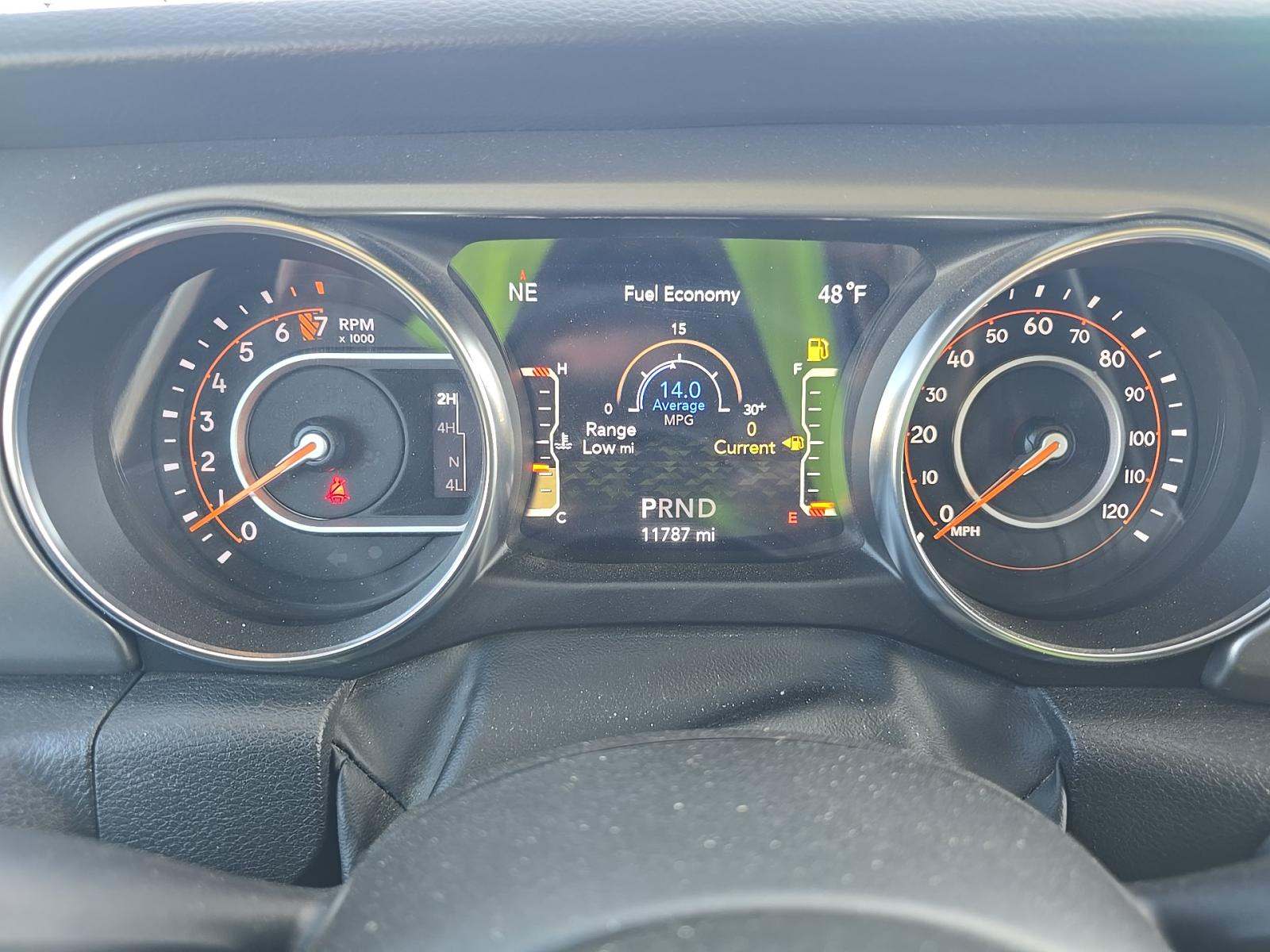 JEEP UNLIMITED HIGH TIDE EDITION - 5