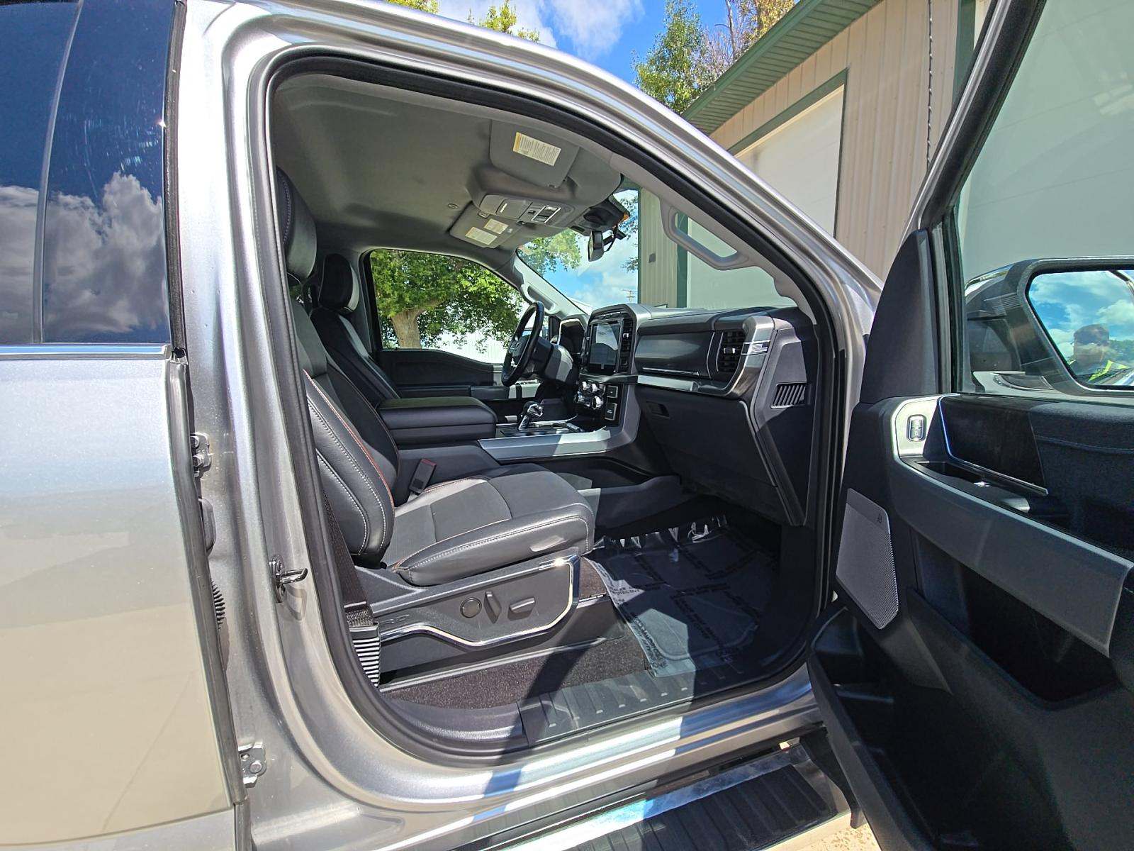 2023 Ford F-150 Lariat AWD