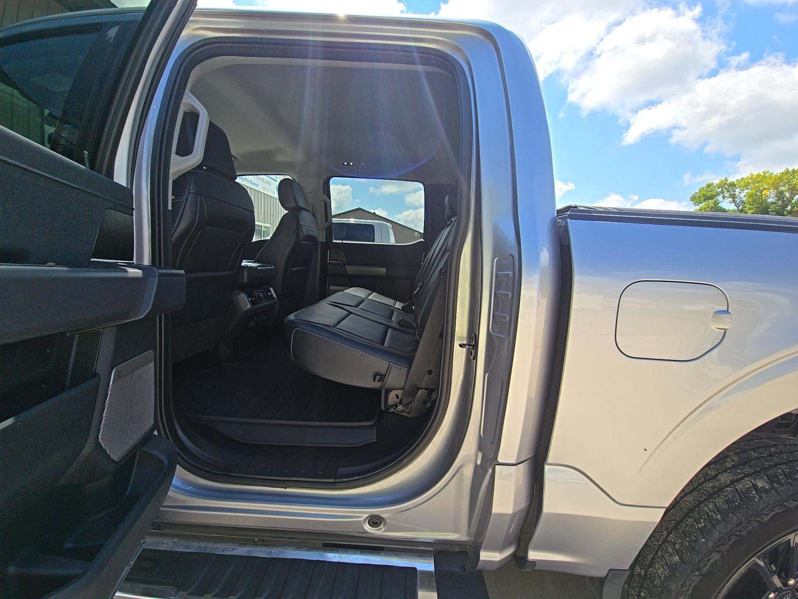 2023 Ford F-150 Lariat AWD