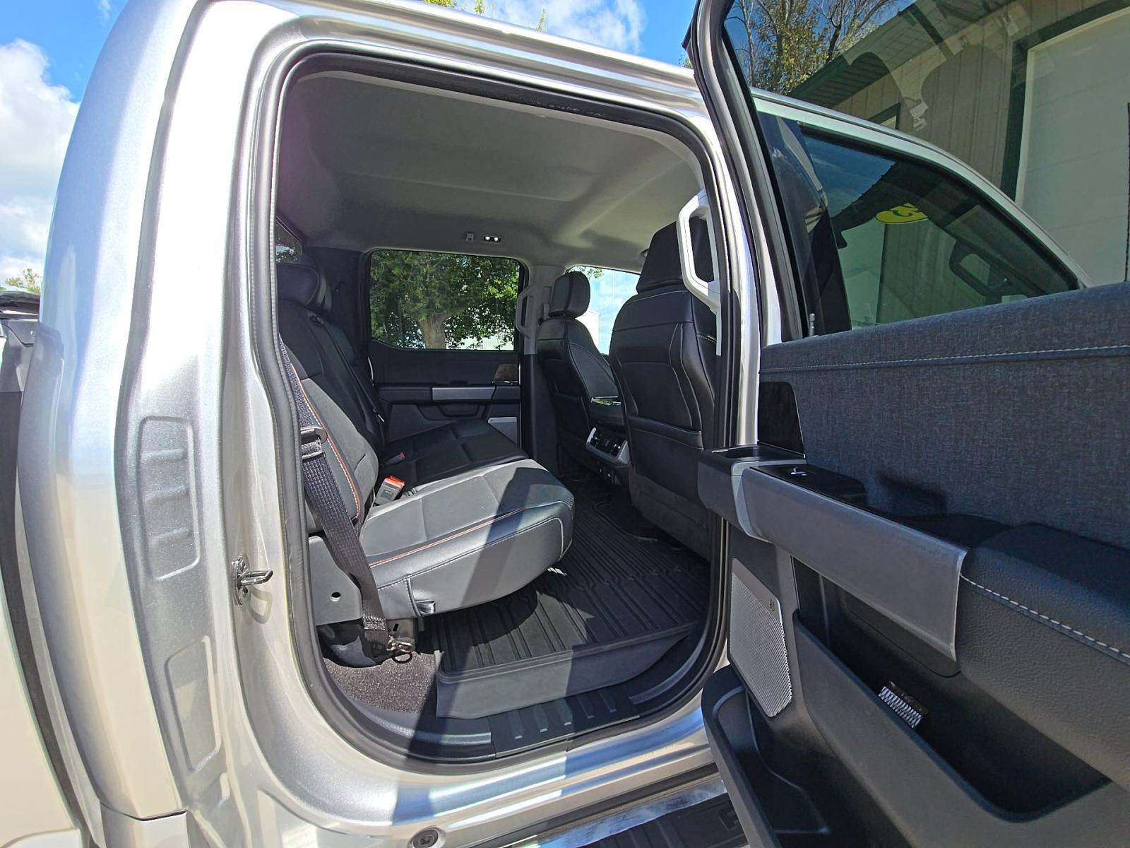2023 Ford F-150 Lariat AWD